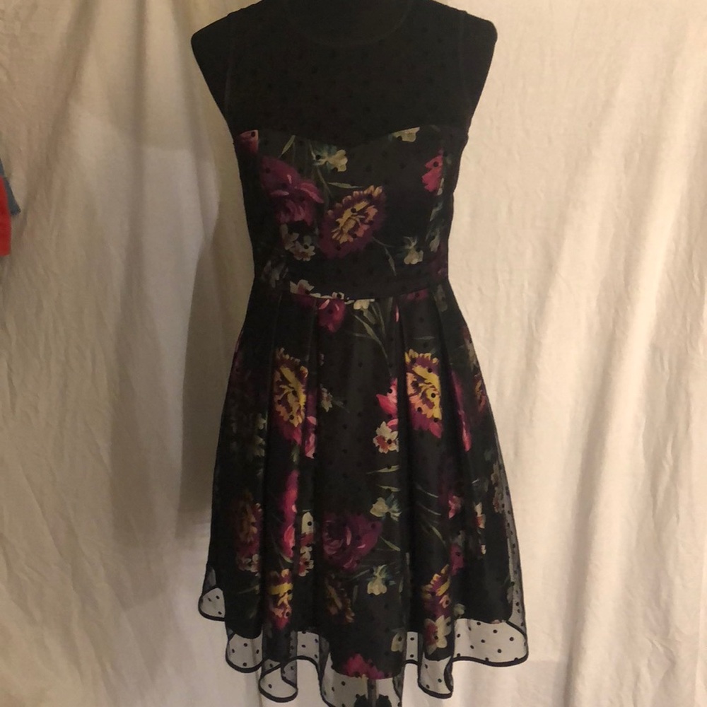 For and flare Floral dress with mesh polka dots